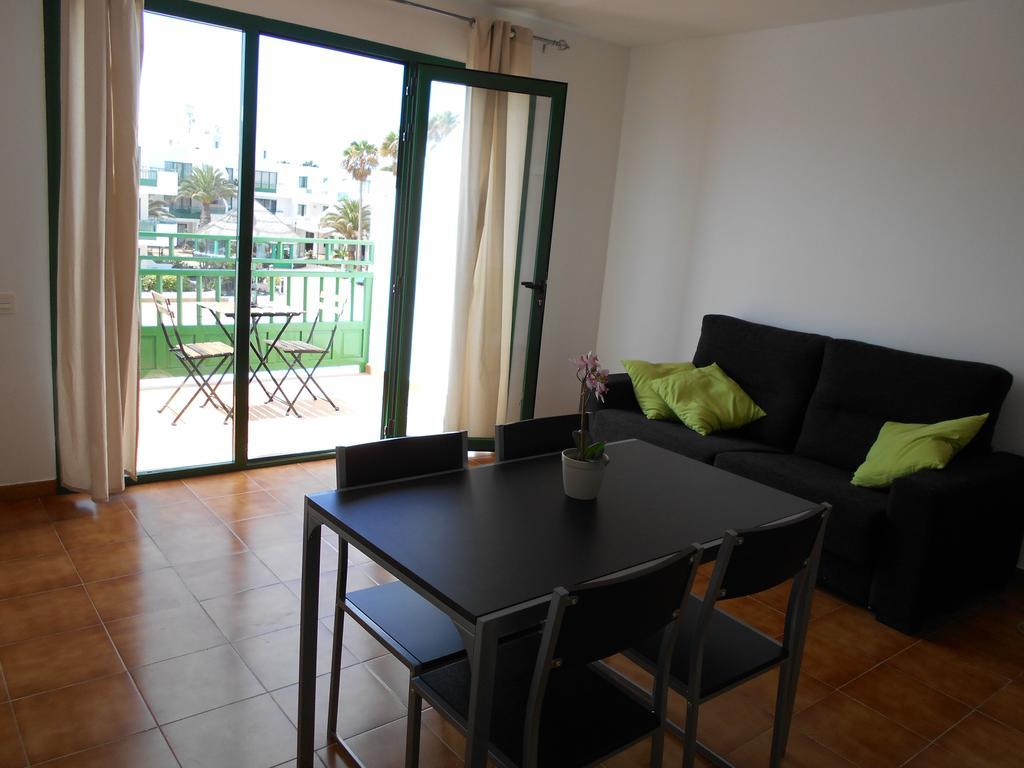 Realrent Costa Teguise Beach Apartment Exterior photo