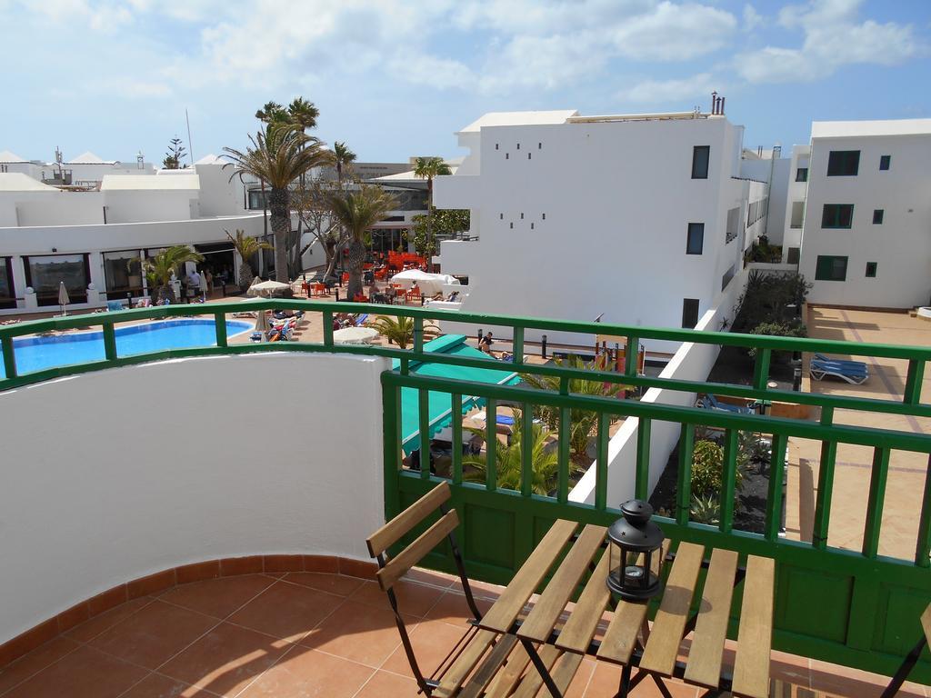 Realrent Costa Teguise Beach Apartment Exterior photo