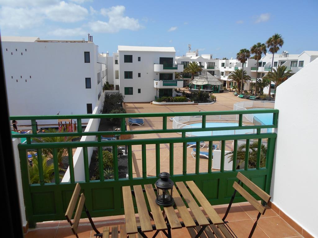 Realrent Costa Teguise Beach Apartment Exterior photo