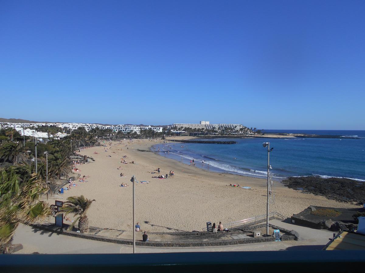 Realrent Costa Teguise Beach Apartment Exterior photo