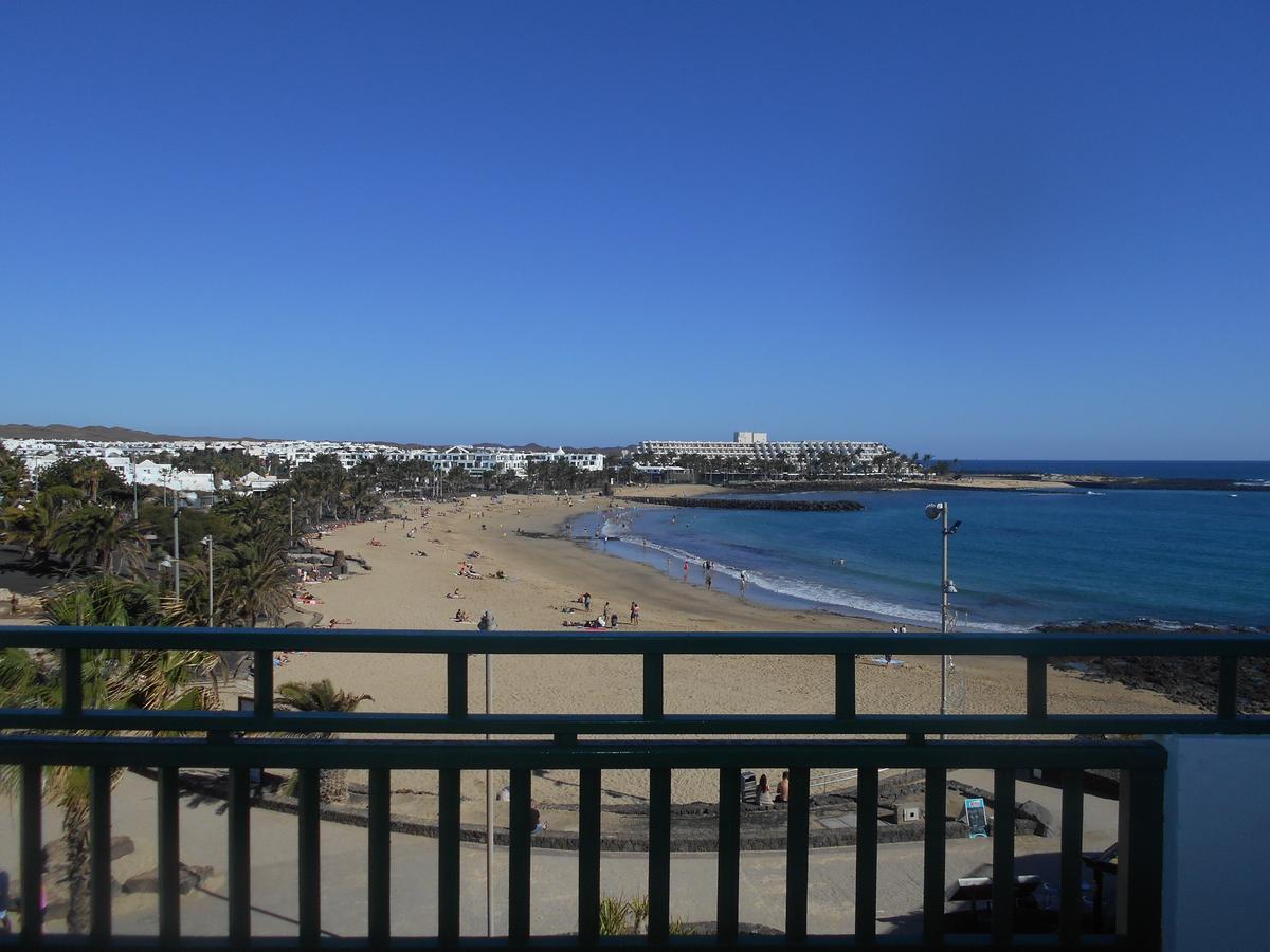 Realrent Costa Teguise Beach Apartment Exterior photo